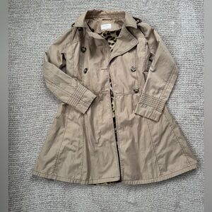 Laundry By Shelli Segal Tan Trench Coat with Leopard Lining